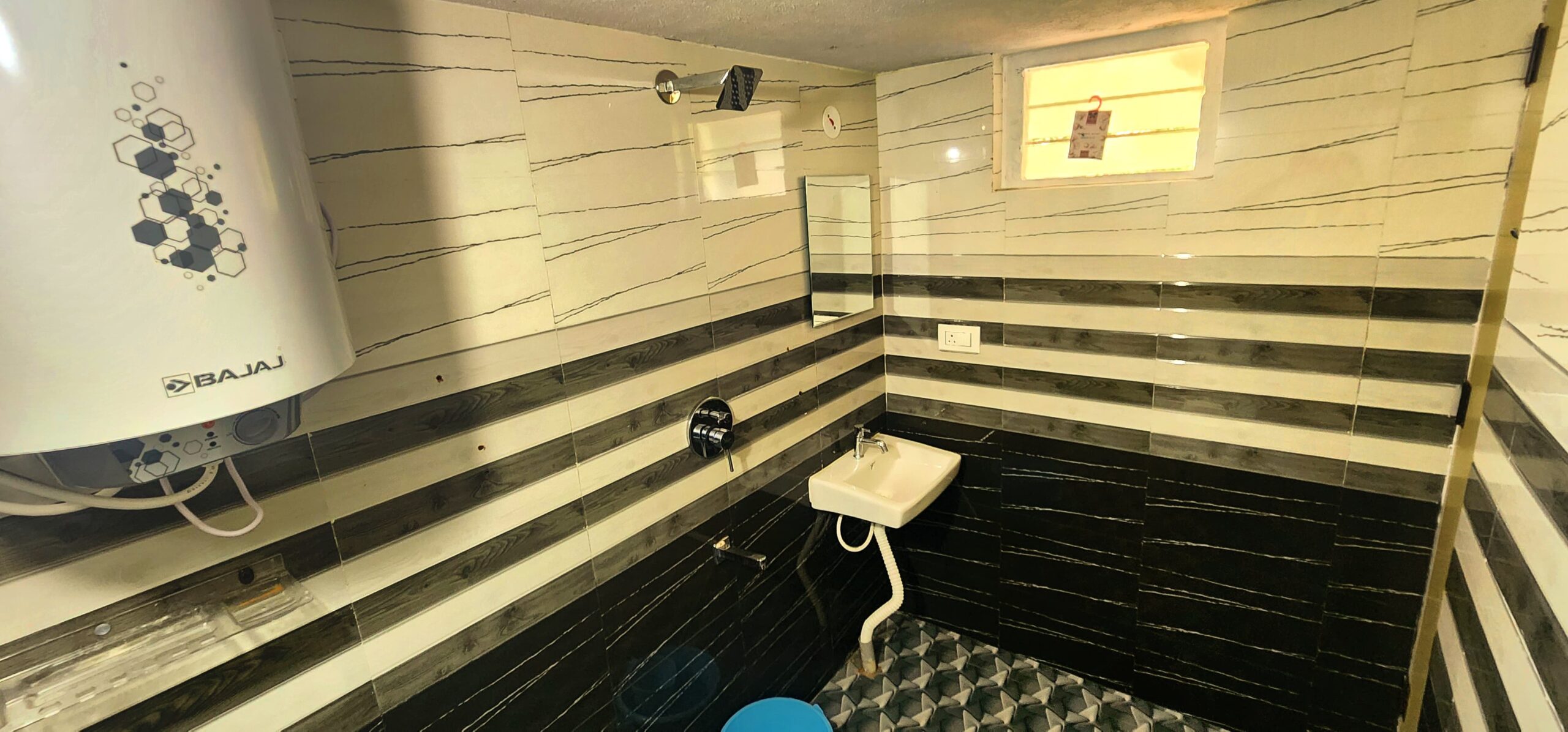 WhatsApp Image 2025-03-29 at 12.31.23 PM